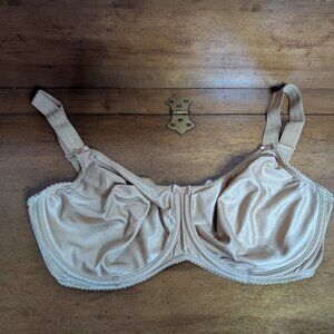 Prima Donna Satin Women’s Non-Padded Full Cup Seamless Tan Cognac 36DDD Bra